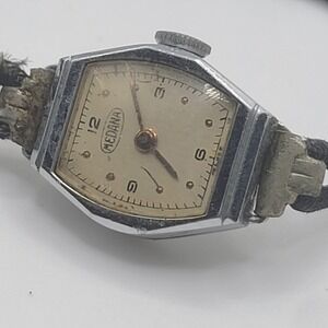 Vintage Medana Watch Silver‎ Tone DOESNT RUN